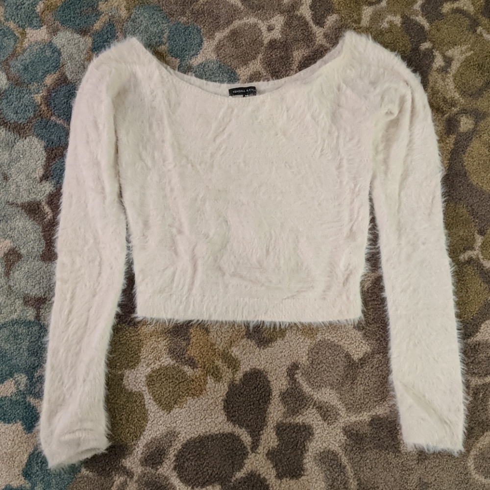 PACSUN x Kendall & Kylie fuzzy sweater ❄️